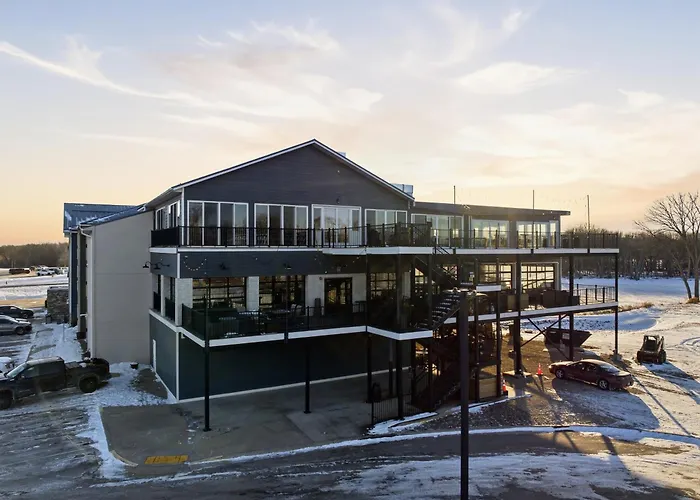 Waterfront Hotel